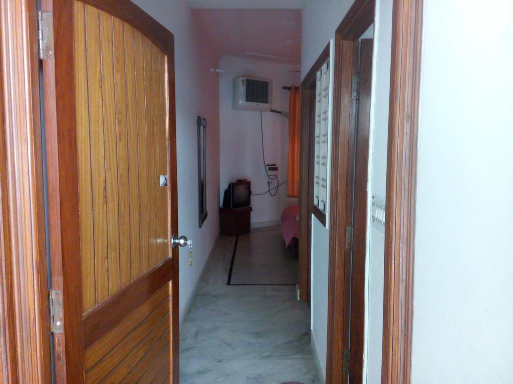 The Holiday Home Рішикеш Екстер'єр фото